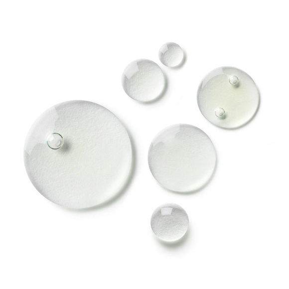 111SKIN Antioxidant Energising Essence - Picture 3 of 3